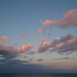 この世界を創造された神様に